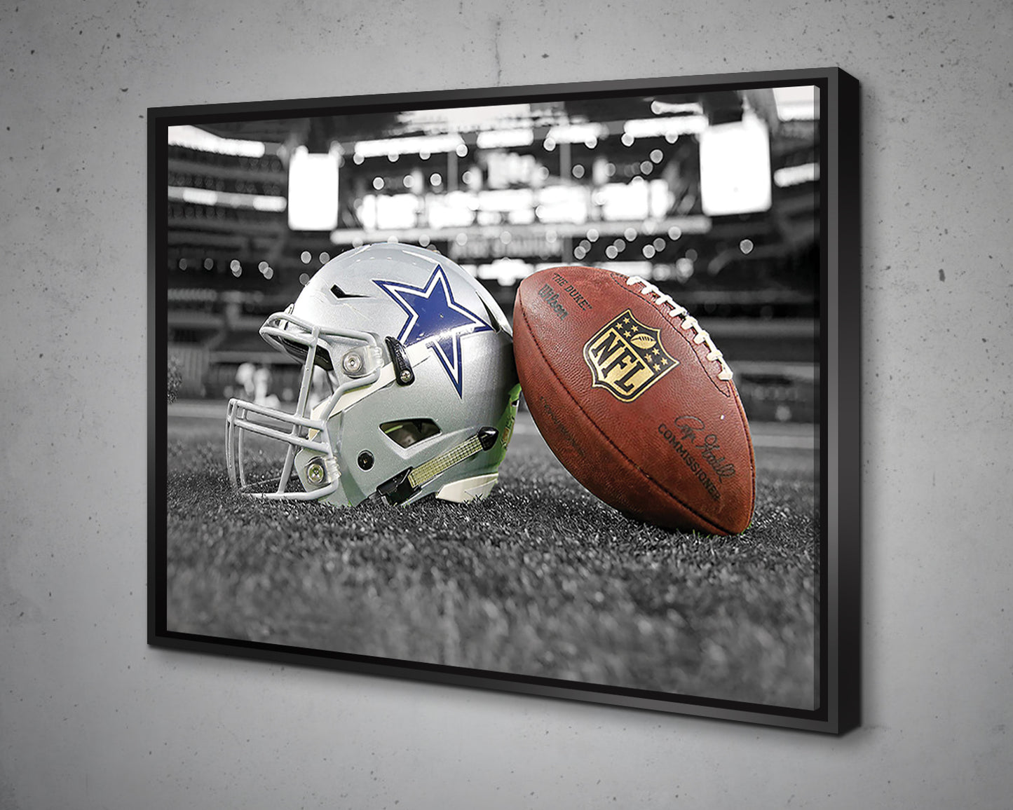 Dallas Cowboys Black & White Canvas Art