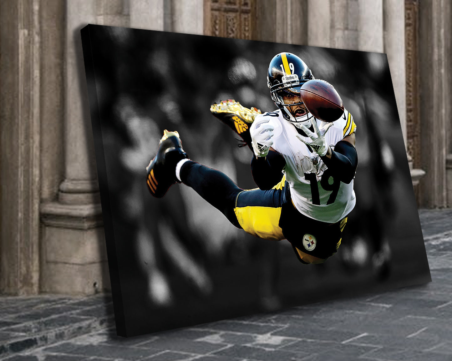JuJu Smith-Schuster Black & White Canvas Art