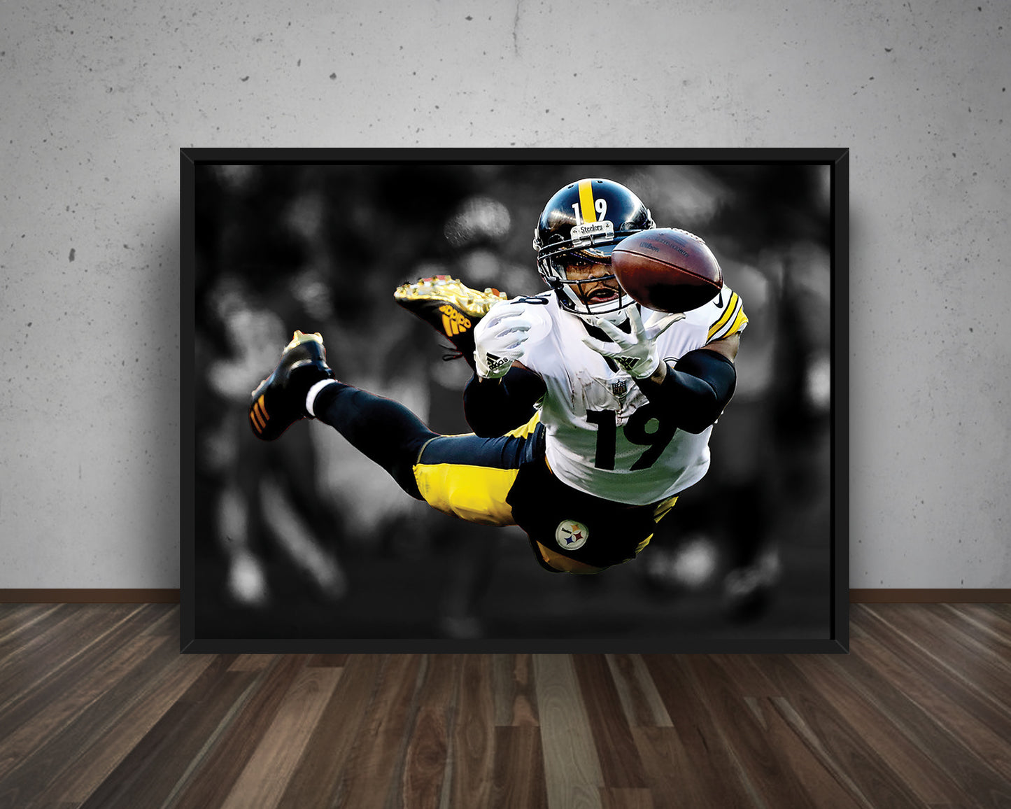 JuJu Smith-Schuster Black & White Canvas Art