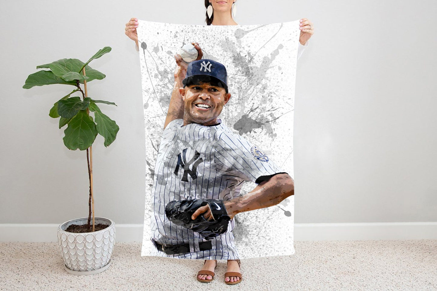Mariano Rivera Splash Effect Fleece Blanket