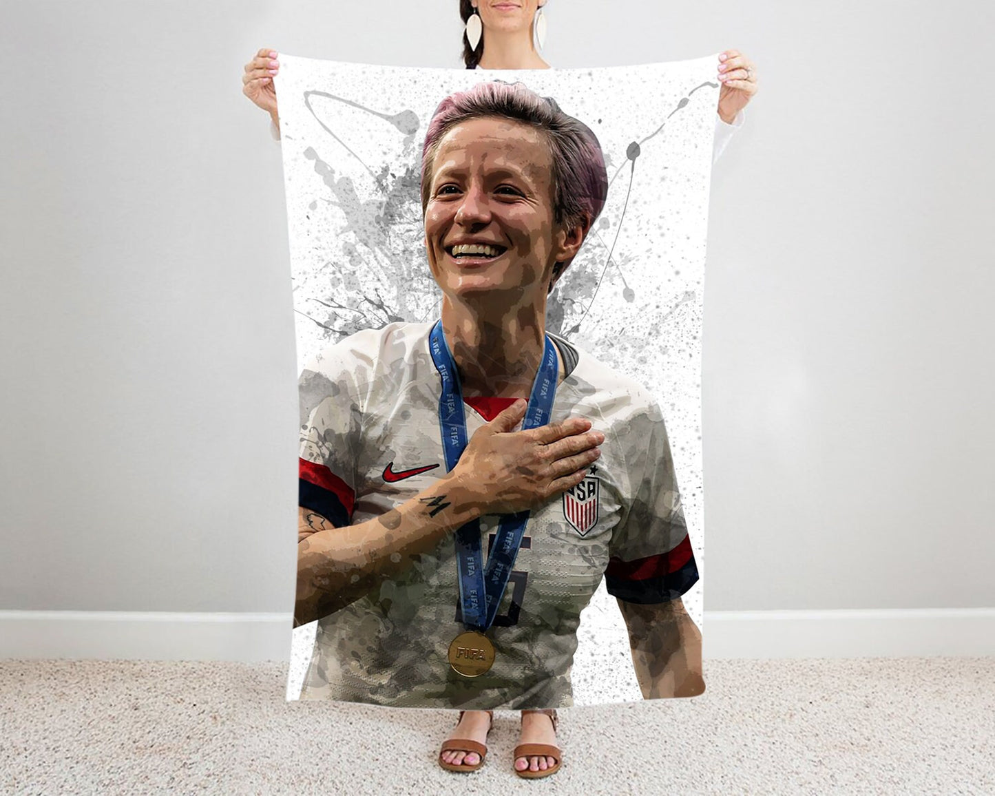 Megan Rapinoe Splash Effect Fleece Blanket USA Soccer Team