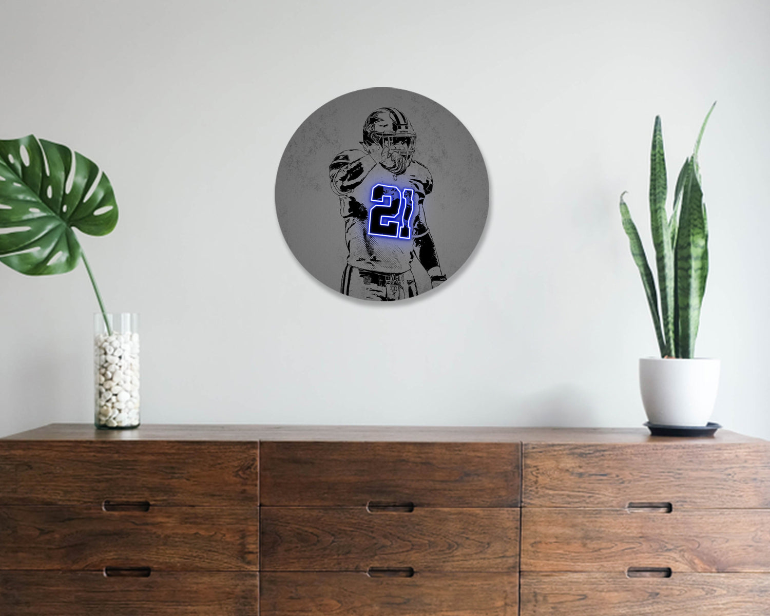 Ezekiel Elliott Round Wall Art