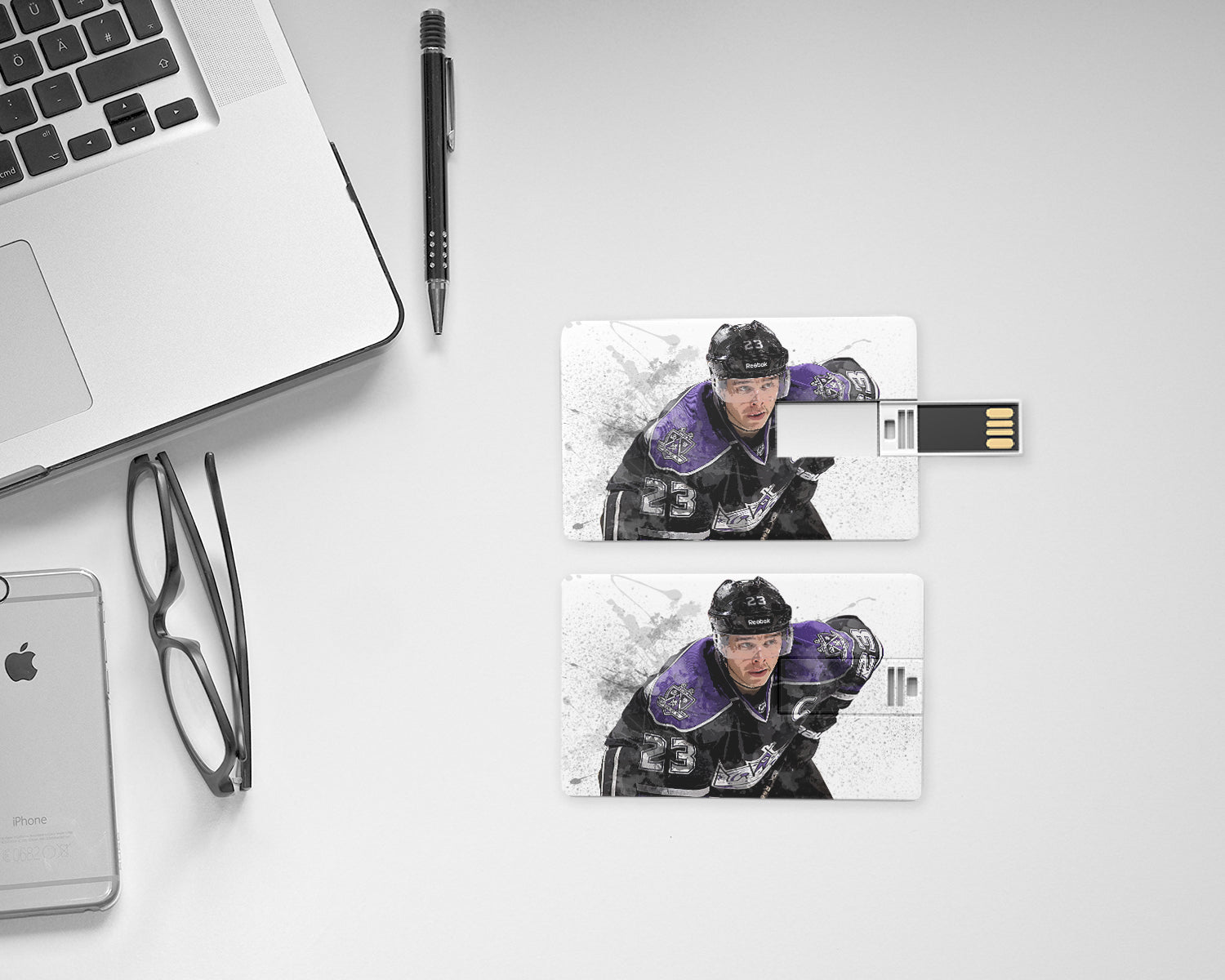 Dustin Wolf Pendrive