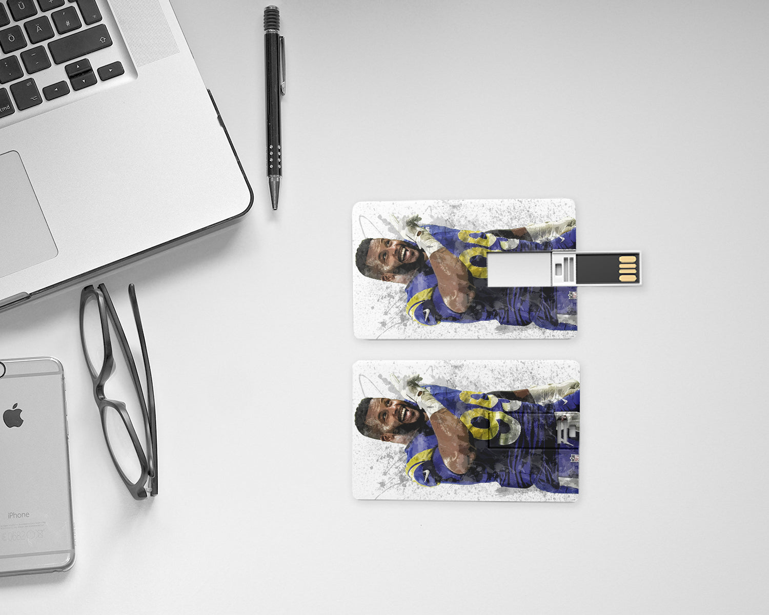 Aaron Donald Pendrive