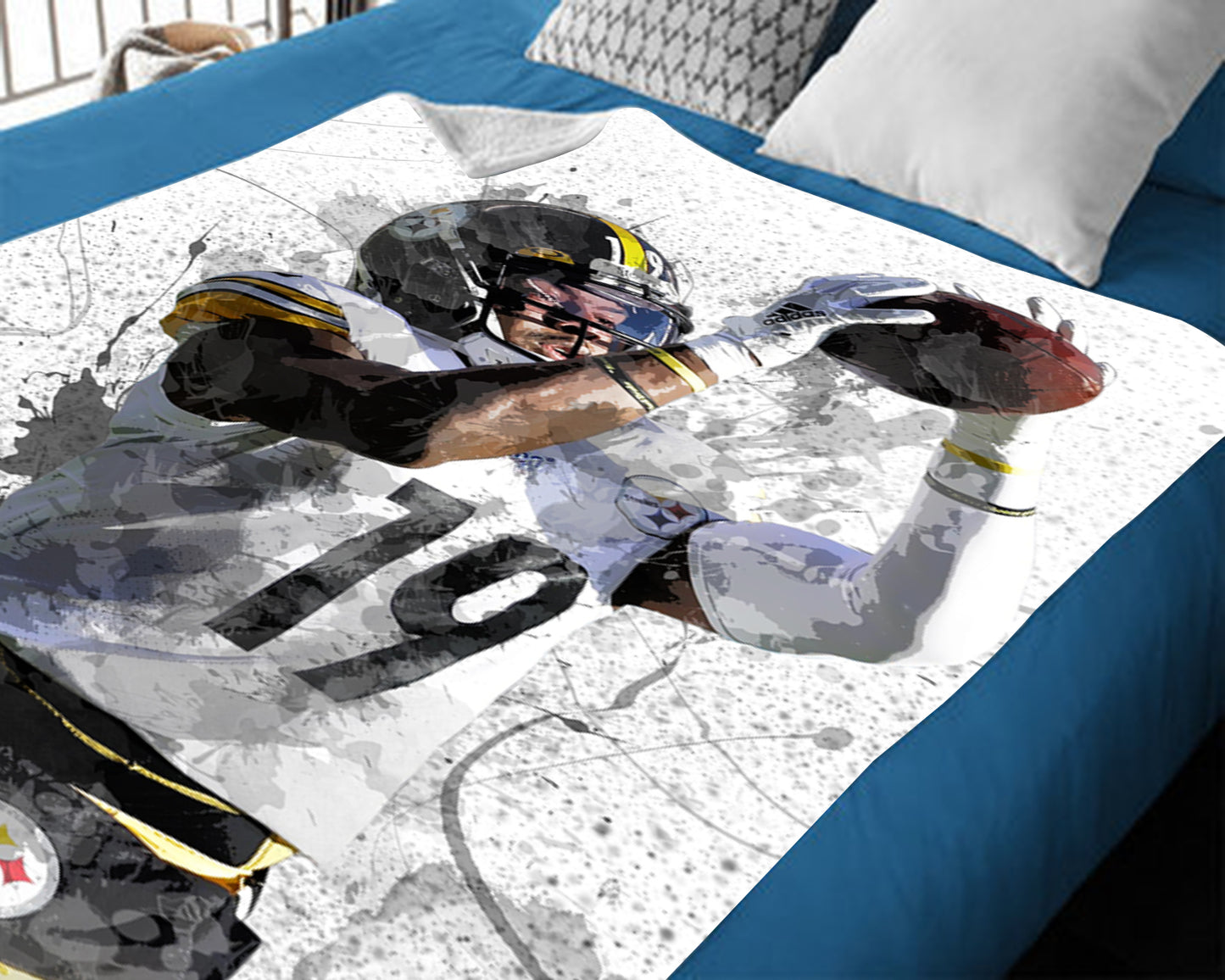 JuJu Smith-Schuster Splash Effect Fleece Blanket