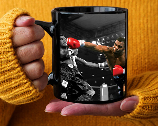 Taza y posavasos con efecto salpicado de Aaron Donald