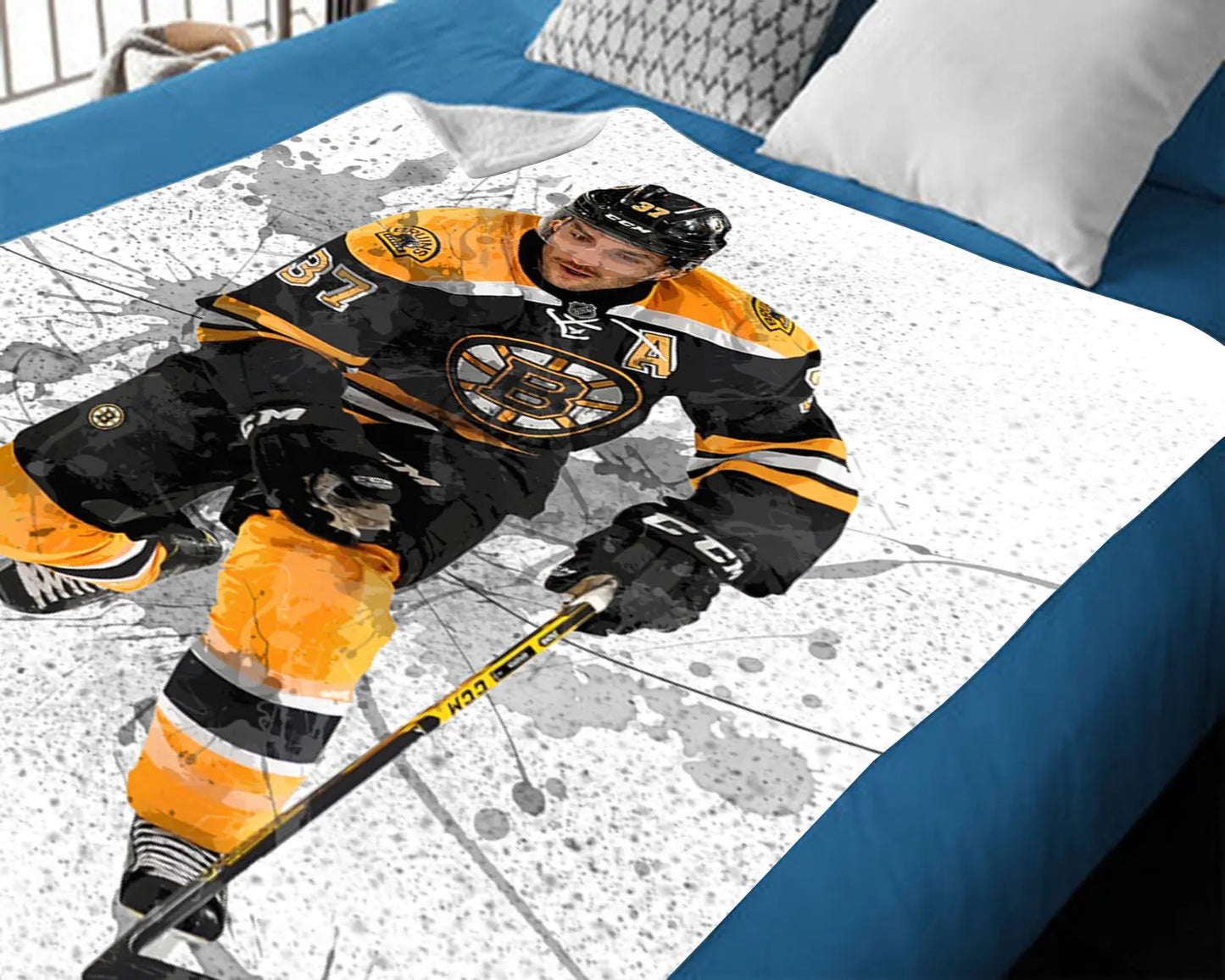 Patrice Bergeron Splash Effect Fleece Blanket Style 1