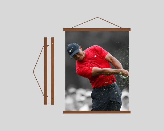 Tiger Woods Winning Shot Poster Hanger Frame