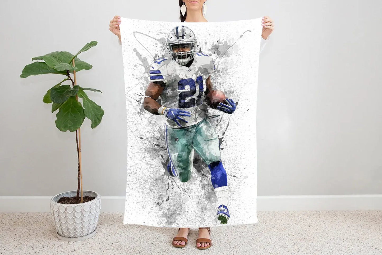 Ezekiel Elliott Splash Effect Fleece Blanket 