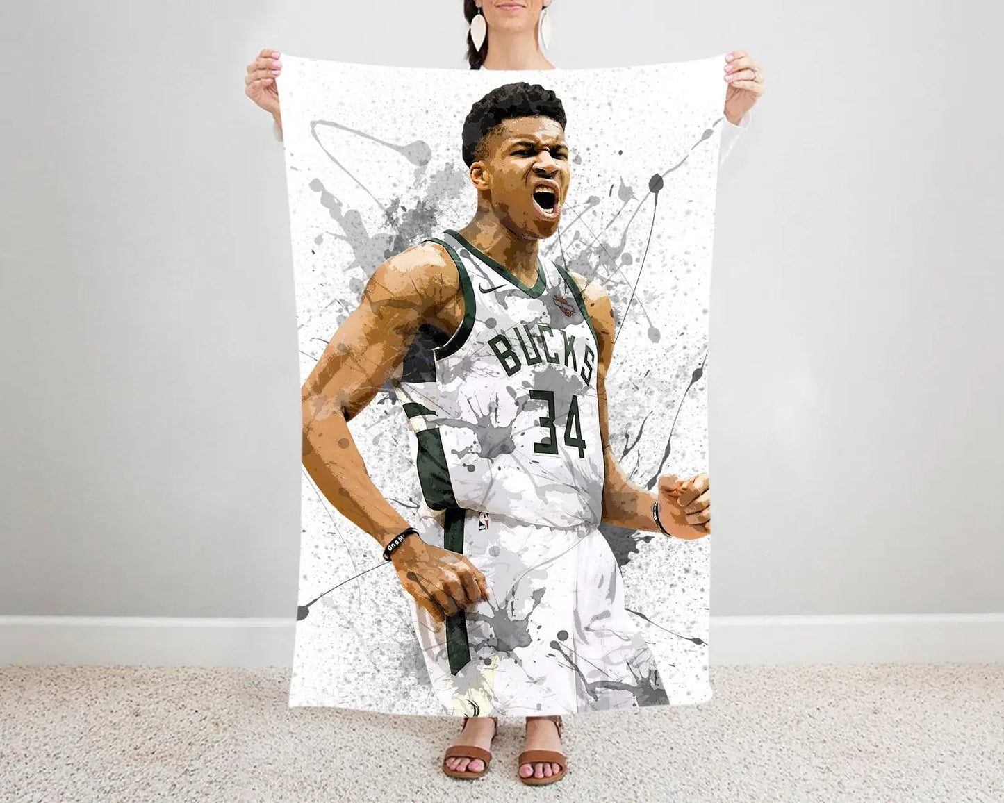 Giannis Antetokounmpo Celebration Splash Effect Fleece Blanket 