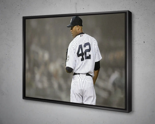 Mariano Rivera Black & White Canvas Art 