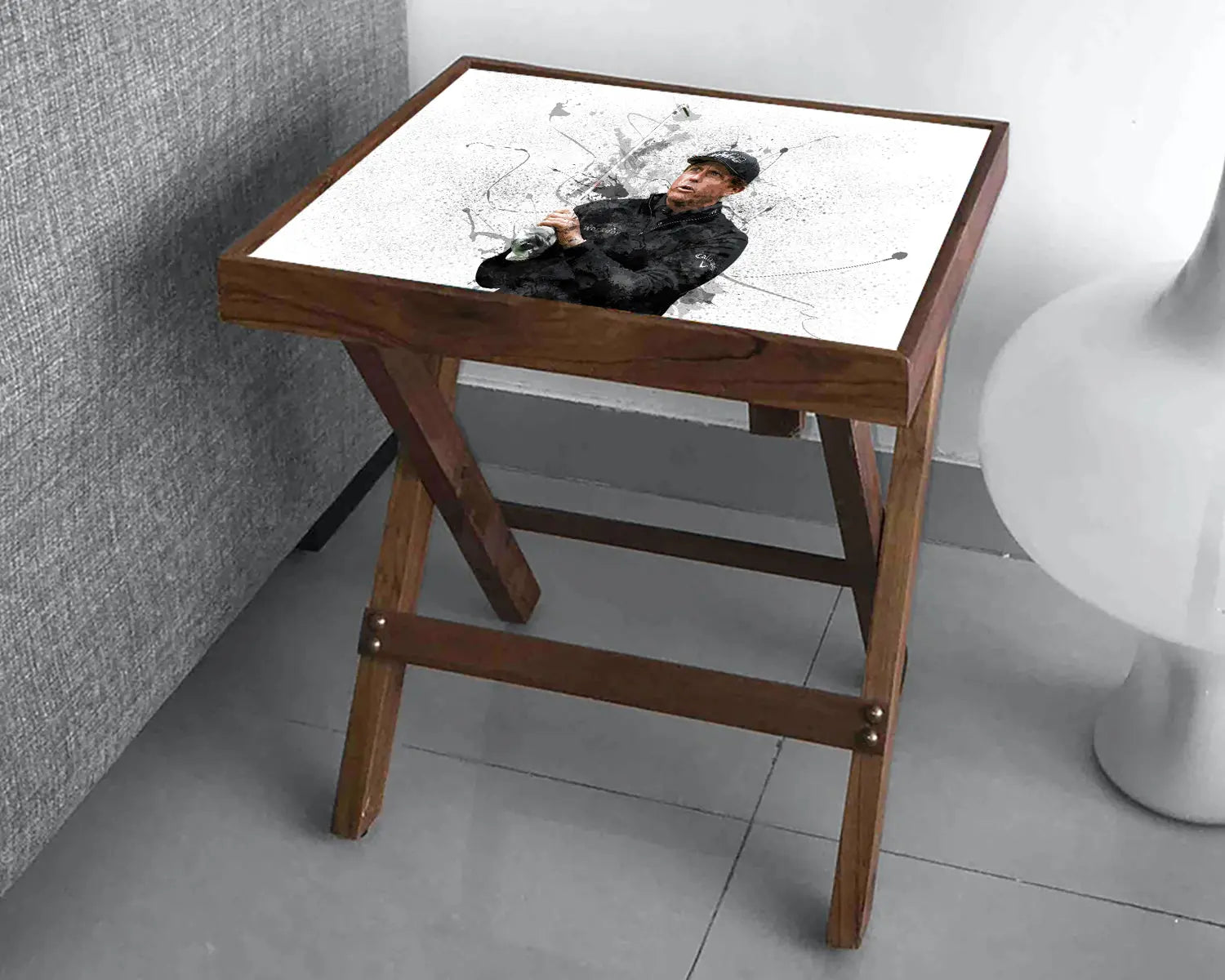 Phil Mickelson Splash Effect Coffee and Laptop Table 